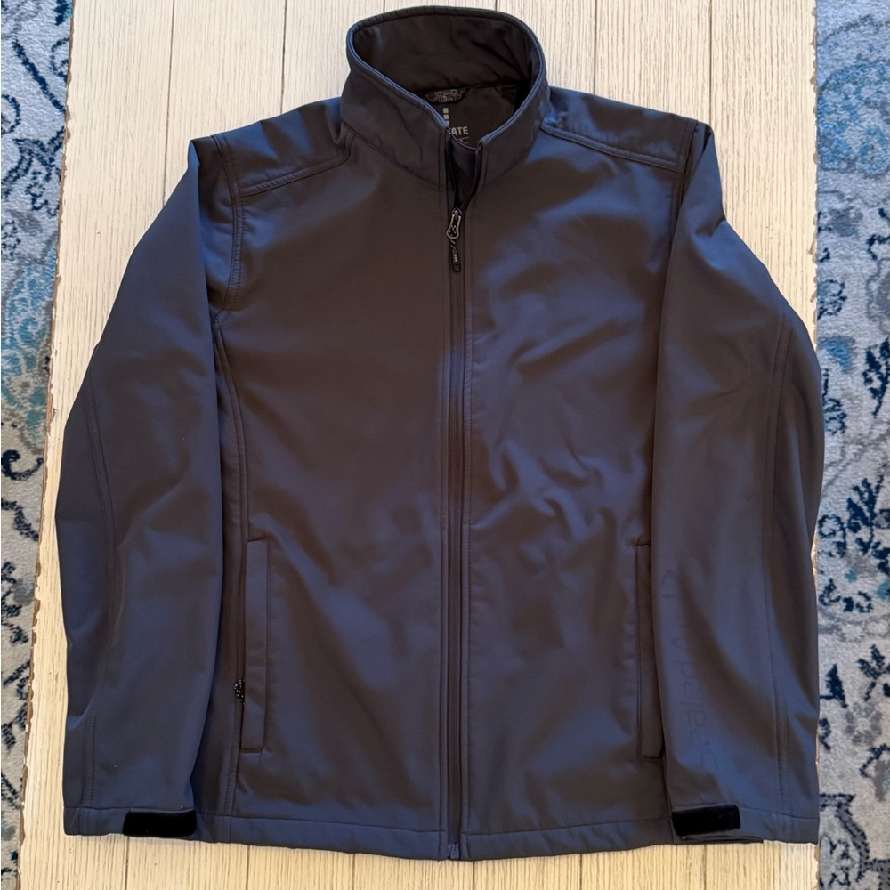 Men's Elevate Gray Softshell, Fleece-lined Jacket, size Medium.